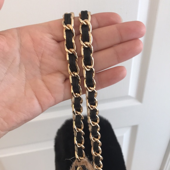 Expression New York Black Vegan Fur Flap Bag - Picture 10 of 16